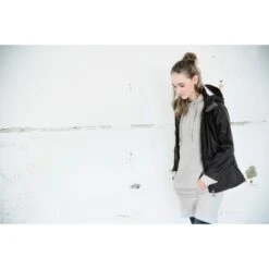 Didriksons Tia Galon, Regnjakke, Sort 9 Didriksons Tia Galon, Regnjakke, Sort -Skiudstyr didriksons tia galon regnjakke sort 209523 13783