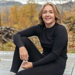 Ulvang Comfort 200 Sæt, Dame, Sort -Skiudstyr ulvang comfort 200 round neck skiundertraje dame sort 271448 21684